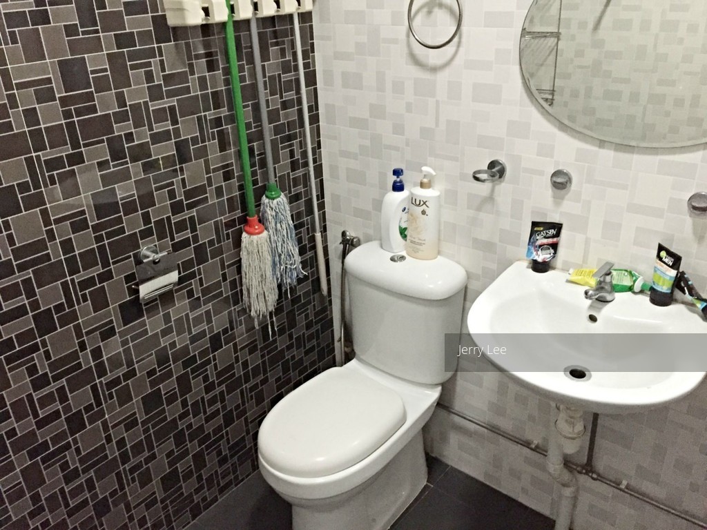 Blk 808 Tampines Avenue 4 (Tampines), HDB 3 Rooms #111841042